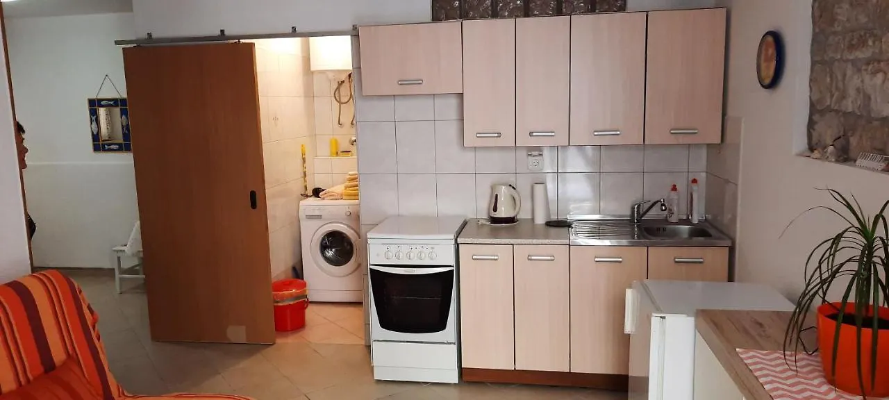 Apartment Lucija Cres