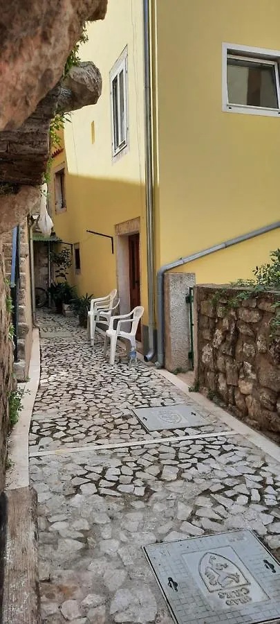 Apartment Lucija Cres